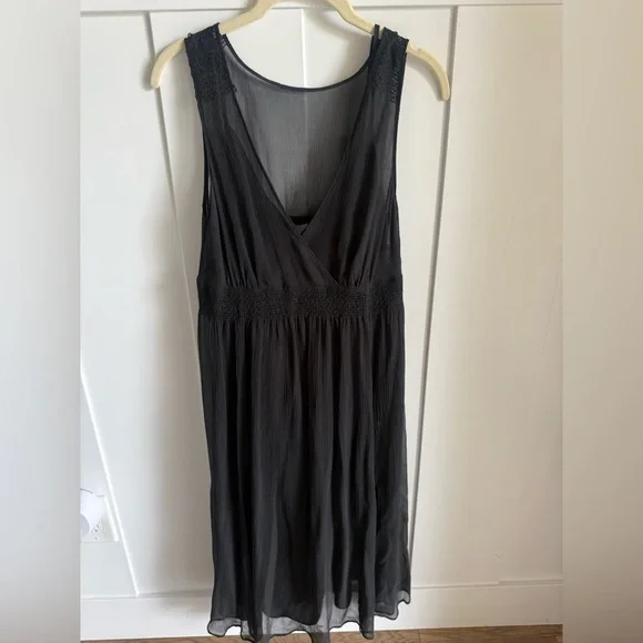 Banana Republic Silk Sheer Dress - Picture 2 of 13